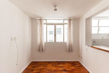 Apartamento para alugar com 63m², 1 quarto e sem vaga Apartamento para alugar com 63m², 1 quarto e sem vagaSala