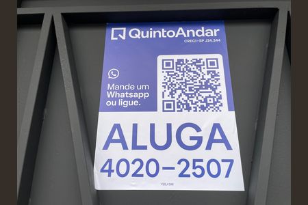 Casa para alugar com 120m², 3 quartos e 1 vaga Casa para alugar com 120m², 3 quartos e 1 vagaFachada com plaquinha YEEJ-598