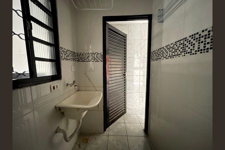 Casa para alugar com 120m², 3 quartos e 1 vaga Casa para alugar com 120m², 3 quartos e 1 vagaÁrea de Serviço