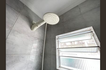 Casa para alugar com 120m², 3 quartos e 1 vaga Casa para alugar com 120m², 3 quartos e 1 vagaBanheiro 2