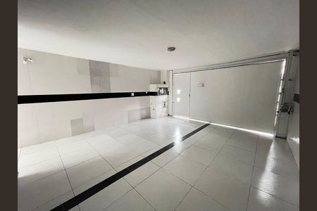 Casa para alugar com 120m², 3 quartos e 1 vaga Casa para alugar com 120m², 3 quartos e 1 vagaGaragem