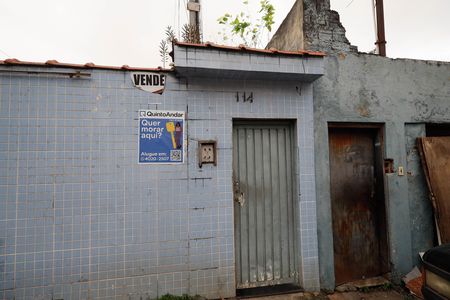 Casa para alugar com 45m², 1 quarto e sem vaga Casa para alugar com 45m², 1 quarto e sem vagaFachada / Placa