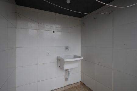 Casa para alugar com 45m², 1 quarto e sem vaga Casa para alugar com 45m², 1 quarto e sem vagaQuintal / Ártea de Serviço
