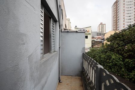 Casa para alugar com 45m², 1 quarto e sem vaga Casa para alugar com 45m², 1 quarto e sem vagaVaranda