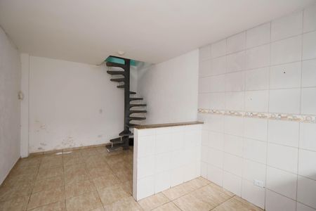 Casa para alugar com 45m², 1 quarto e sem vaga Casa para alugar com 45m², 1 quarto e sem vagaSala / Cozinha