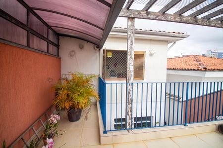 Casa para alugar com 180m², 2 quartos e 2 vagasVaranda