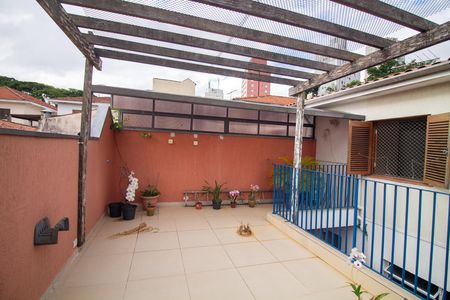 Casa para alugar com 180m², 2 quartos e 2 vagasVaranda