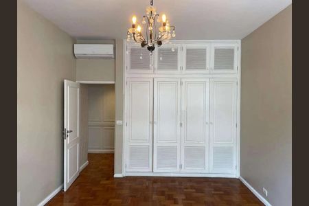 Apartamento à venda com 300m², 4 quartos e 2 vagas