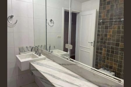 Apartamento à venda com 300m², 4 quartos e 2 vagas