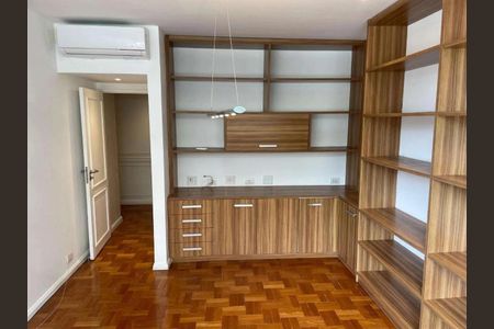 Apartamento à venda com 300m², 4 quartos e 2 vagas