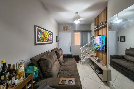 Casa de condomínio para alugar com 67m², 2 quartos e 1 vaga Casa de condomínio para alugar com 67m², 2 quartos e 1 vagaSala
