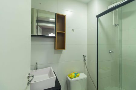 Apartamento para alugar com 38m², 2 quartos e sem vaga Apartamento para alugar com 38m², 2 quartos e sem vagaBanheiro
