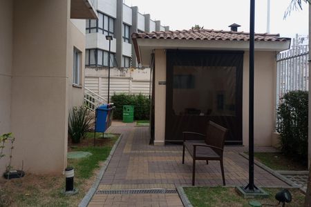 Apartamento para alugar com 38m², 2 quartos e sem vaga Apartamento para alugar com 38m², 2 quartos e sem vagaÁrea comum - Churrasqueira I