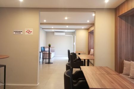 Apartamento para alugar com 38m², 2 quartos e sem vaga Apartamento para alugar com 38m², 2 quartos e sem vagaÁrea comum - Salão de festas