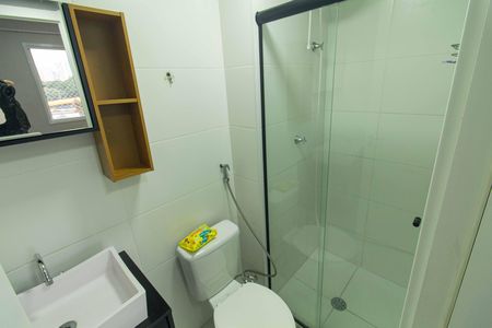 Apartamento para alugar com 38m², 2 quartos e sem vaga Apartamento para alugar com 38m², 2 quartos e sem vagaBanheiro