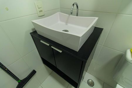 Apartamento para alugar com 38m², 2 quartos e sem vaga Apartamento para alugar com 38m², 2 quartos e sem vagaBanheiro