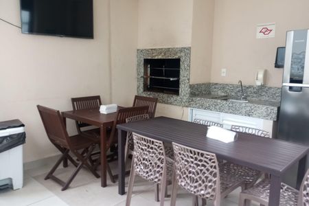 Apartamento para alugar com 38m², 2 quartos e sem vaga Apartamento para alugar com 38m², 2 quartos e sem vagaÁrea comum - Churrasqueira I