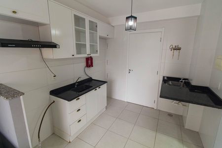 Apartamento para alugar com 38m², 2 quartos e sem vaga Apartamento para alugar com 38m², 2 quartos e sem vagaCozinha e Área de Serviço