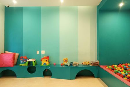 Apartamento para alugar com 38m², 2 quartos e sem vaga Apartamento para alugar com 38m², 2 quartos e sem vagaÁrea comum - Brinquedoteca