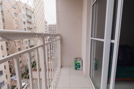 Apartamento para alugar com 38m², 2 quartos e sem vaga Apartamento para alugar com 38m², 2 quartos e sem vagaVaranda