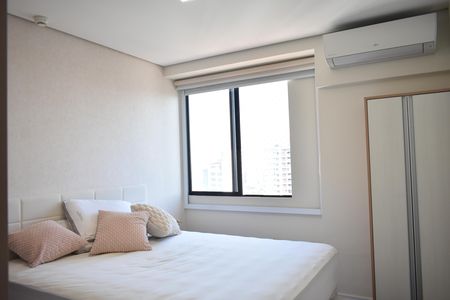 Suíte de apartamento para alugar com 1 quarto, 43m² em Vila Clementino, São Paulo