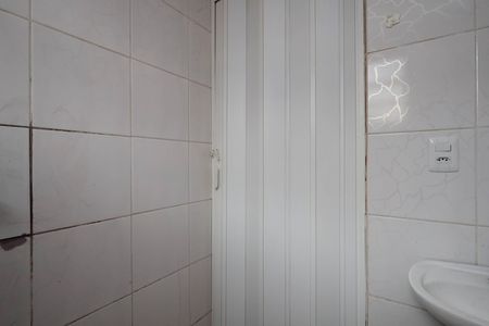 Casa para alugar com 40m², 1 quarto e sem vaga Casa para alugar com 40m², 1 quarto e sem vagaBanheiro