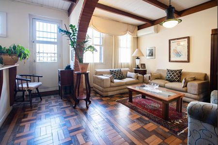 Casa para alugar com 110m², 2 quartos e 1 vagaSala