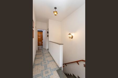 Casa à venda com 168m², 3 quartos e 2 vagasCorredor