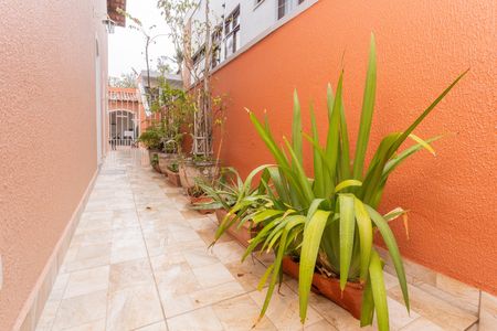 Casa à venda com 168m², 3 quartos e 2 vagasQuintal