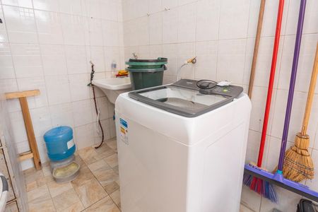 Casa à venda com 168m², 3 quartos e 2 vagasÁrea de Serviço