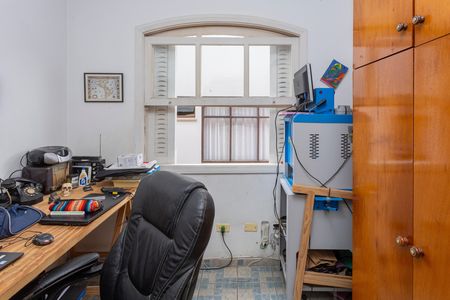 Casa à venda com 168m², 3 quartos e 2 vagasQuarto 3
