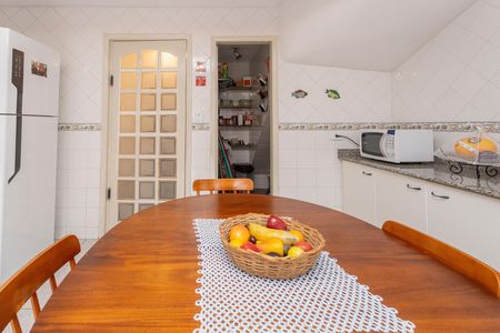 Casa à venda com 168m², 3 quartos e 2 vagasCozinha