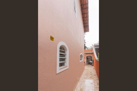 Casa à venda com 168m², 3 quartos e 2 vagasQuintal