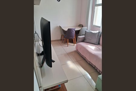 Sala de apartamento à venda com 2 quartos, 42m² em Vila Moinho Velho, São Paulo