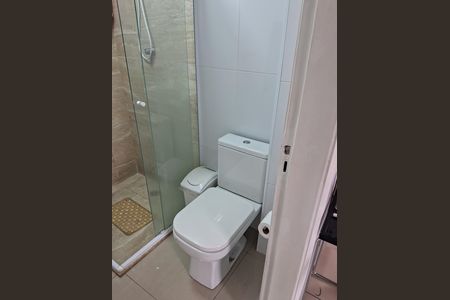 Apartamento à venda com 42m², 2 quartos e 1 vaga Apartamento à venda com 42m², 2 quartos e 1 vagaBanheiro