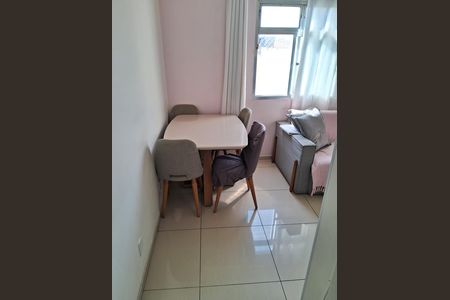 Apartamento à venda com 42m², 2 quartos e 1 vaga Apartamento à venda com 42m², 2 quartos e 1 vagaSala
