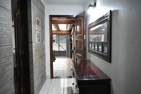 Casa à venda com 150m², 3 quartos e 2 vagasEntrada