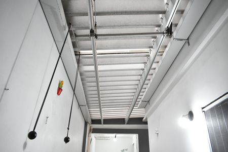 Casa à venda com 150m², 3 quartos e 2 vagasCorredor lateral