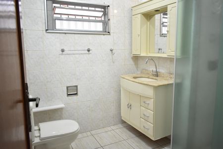 Casa à venda com 150m², 3 quartos e 2 vagasSuíte