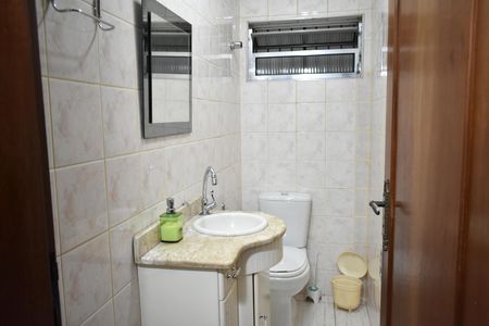 Casa à venda com 150m², 3 quartos e 2 vagasLavabo
