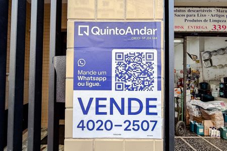 Studio à venda com 34m², 1 quarto e sem vaga Studio à venda com 34m², 1 quarto e sem vagaPlaca