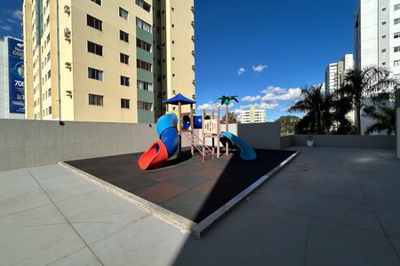 Apartamento à venda com 123m², 3 quartos e 2 vagas Apartamento à venda com 123m², 3 quartos e 2 vagasÁrea comum - Playground