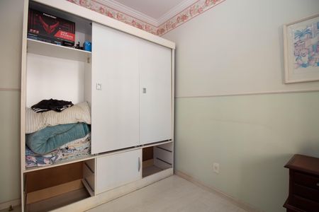 Apartamento à venda com 123m², 3 quartos e 2 vagas Apartamento à venda com 123m², 3 quartos e 2 vagasQuarto 1