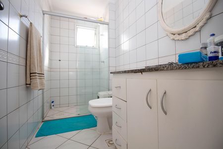 Apartamento à venda com 123m², 3 quartos e 2 vagas Apartamento à venda com 123m², 3 quartos e 2 vagasBanheiro da Suíte