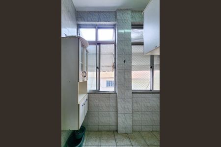 Apartamento para alugar com 140m², 4 quartos e sem vaga Apartamento para alugar com 140m², 4 quartos e sem vagaÁrea de Serviço