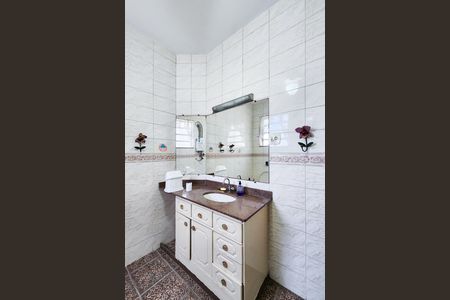 Apartamento para alugar com 140m², 4 quartos e sem vaga Apartamento para alugar com 140m², 4 quartos e sem vagaBanheiro