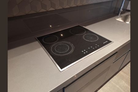 Apartamento à venda com 92m², 2 quartos e 2 vagas Apartamento à venda com 92m², 2 quartos e 2 vagasCozinha