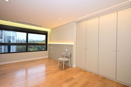 Apartamento à venda com 186m², 3 quartos e 3 vagasSuíte 3