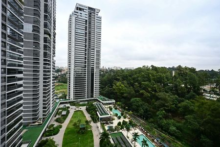 Apartamento à venda com 186m², 3 quartos e 3 vagasVista da Suíte 3