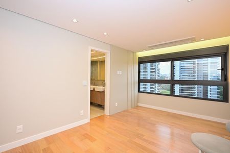Apartamento à venda com 186m², 3 quartos e 3 vagasSuíte 3